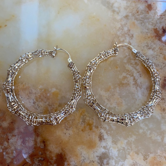 Gold plated large hoop mesh Round Earrings 2” inch - Picture 2 of 7